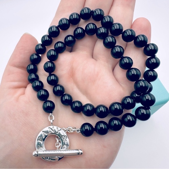 Tiffany & Co. 18” Black Onyx Toggle Necklace in Silver with Packaging - Picture 9 of 10